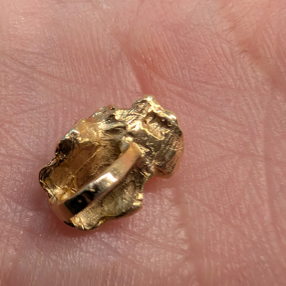 14k Gold Nugget Pendant - Picture 5 of 7